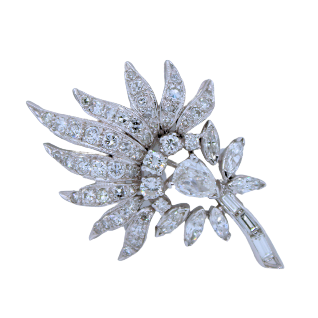 18k White Gold Diamond Brooch 3.25CTW