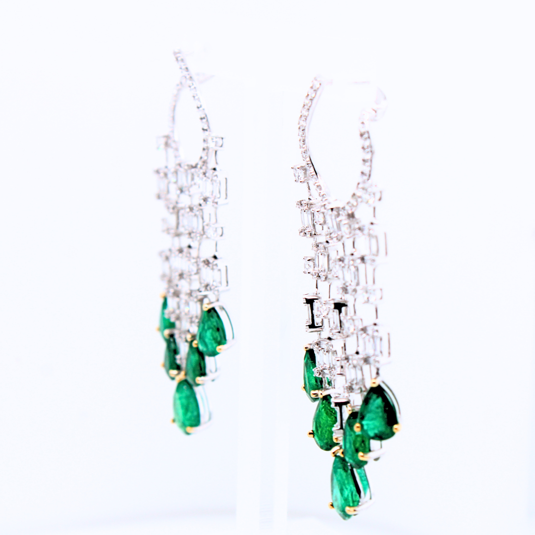18K WHITE GOLD EMERALD AND DIAMOND CHANDELIER EARRINGS 15.60ctw