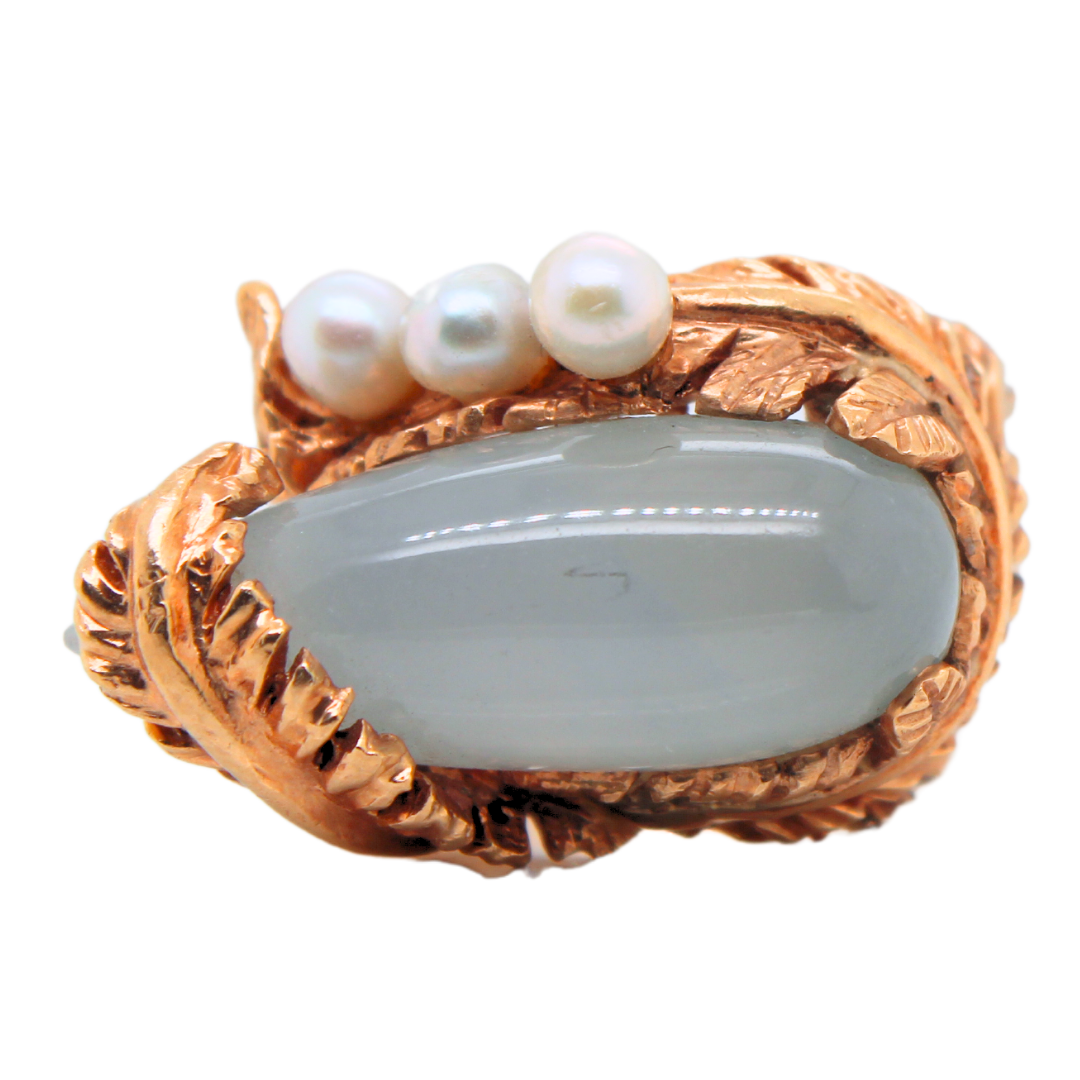 14k Yellow Gold Apple Jade Pear Shape and Pearl Ring