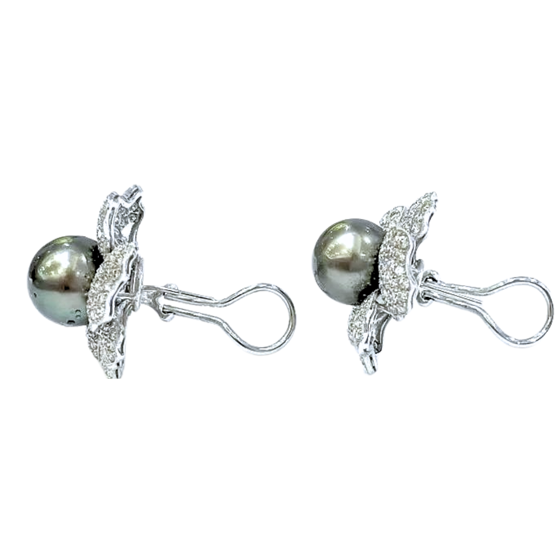 Blue Tahitian Pearl & Diamond 18K White Gold earrings 8.00 Carats