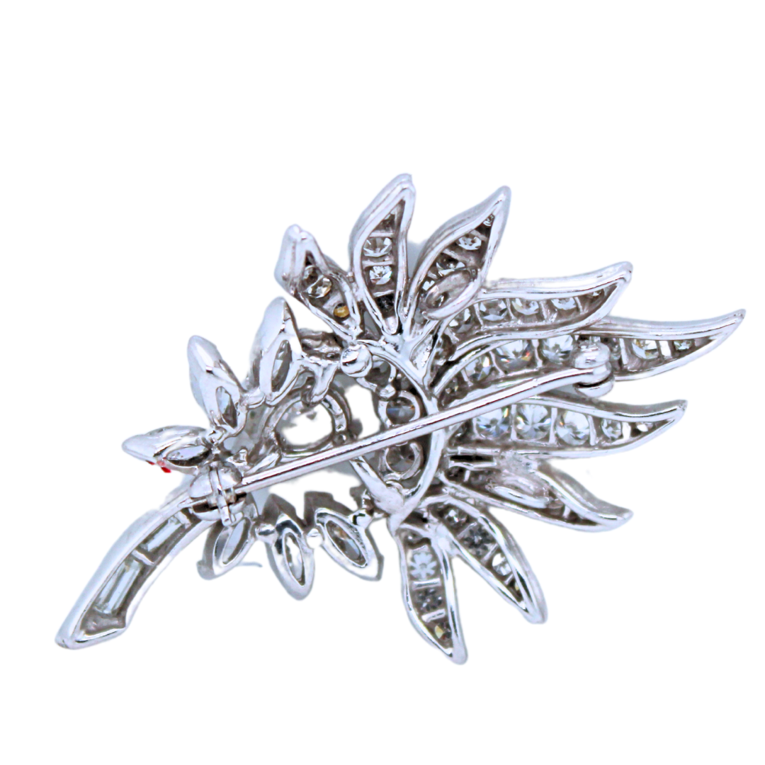 18k White Gold Diamond Brooch 3.25CTW