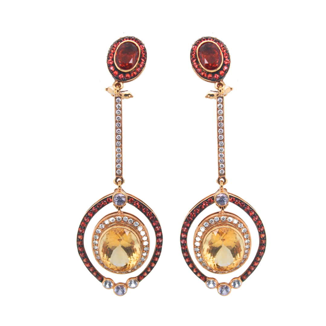 18k Yellow Gold Diamond Dangling Earrings