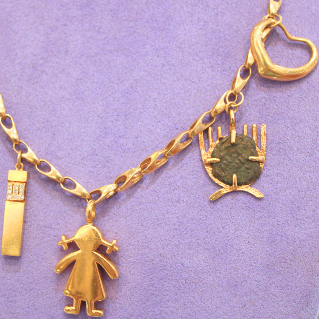 VINTAGE SIGNED CHARM NECKLACE 18K YELLOW GOLD 44.08g