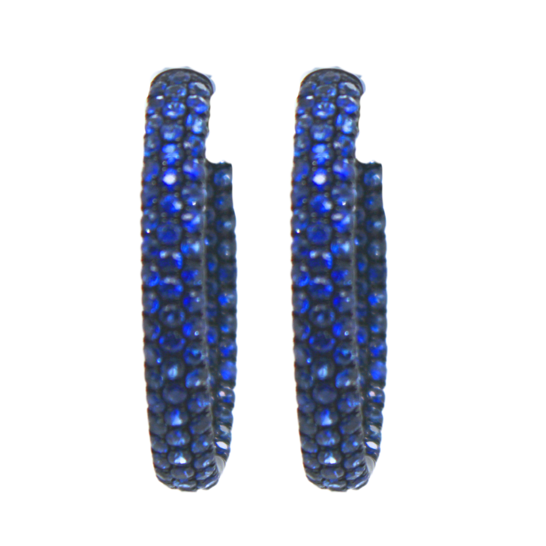 18k White Gold Blue Sapphire Pavé Inside Out Hoop Earrings Black Rhodium 6.9Cts