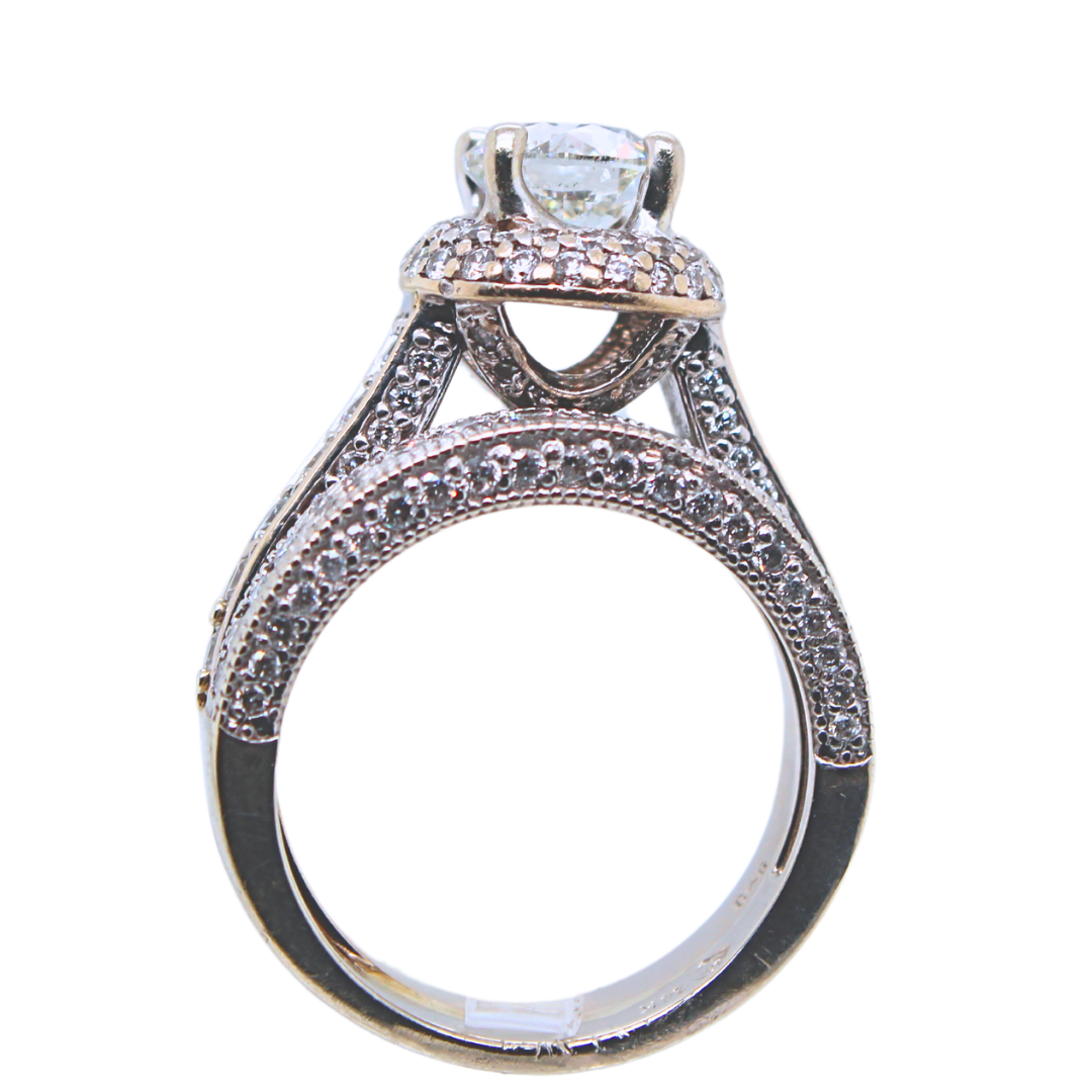 18k White Gold Diamond Ring 2.46CTW
