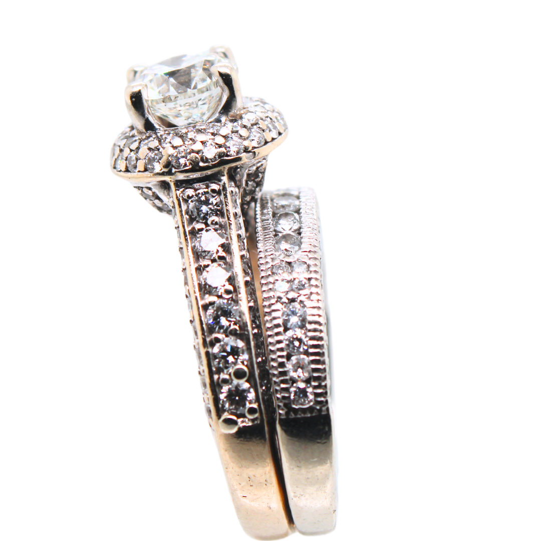 18k White Gold Diamond Ring 2.46CTW
