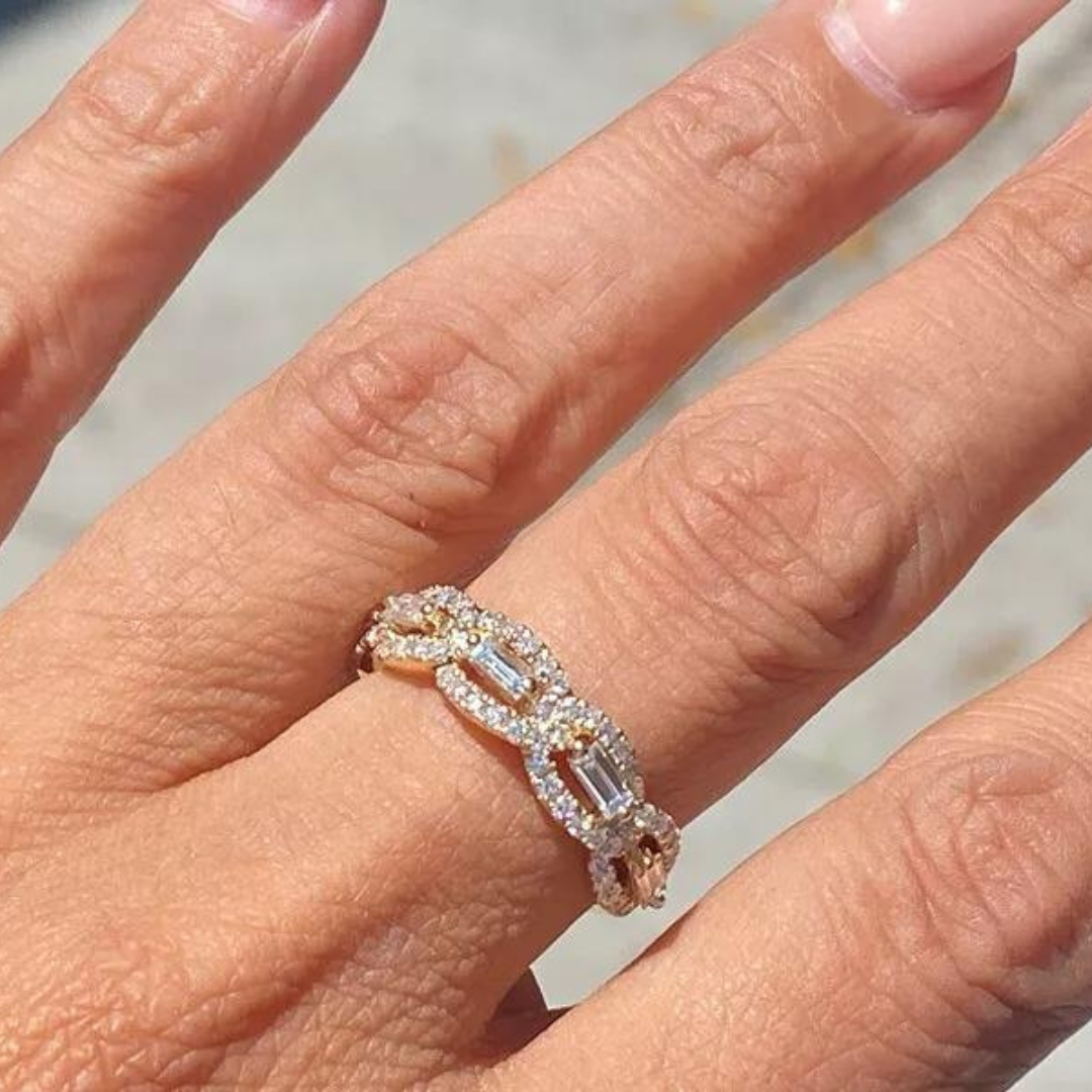 Diamond 18KYG Chain Link Ring 0.98 Carats