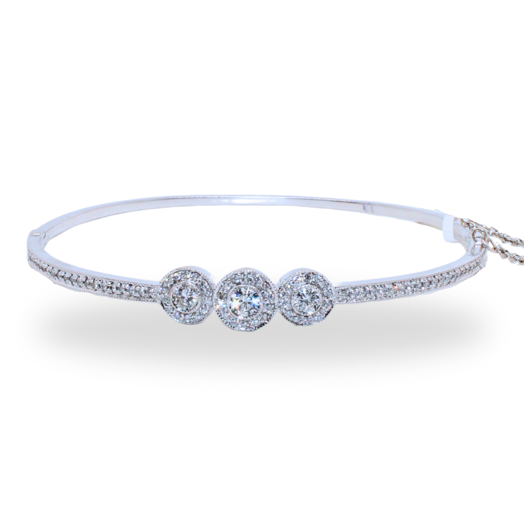 14k White Gold 3 Circle Diamond Bangle