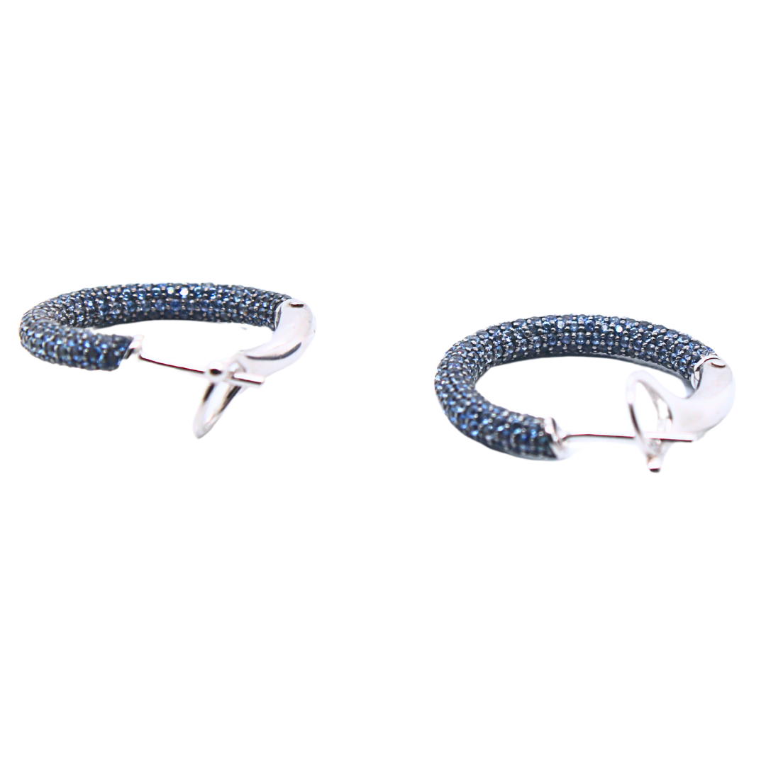 18k White Gold Sapphire Hoop Earrings