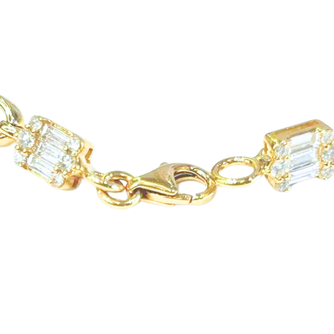 18k Yellow Gold Baguette & Round Diamond Bracelet 1.91 Carats