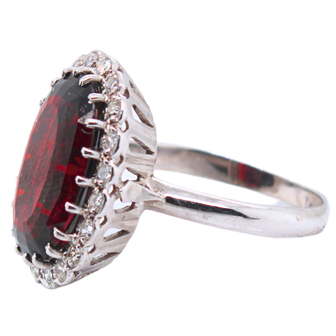 14k White Gold Diamond and Garnet 5.28g
