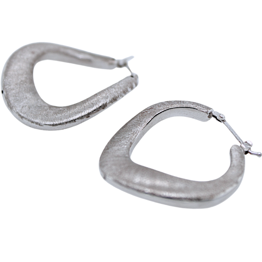 18k White Gold Circular Earrings