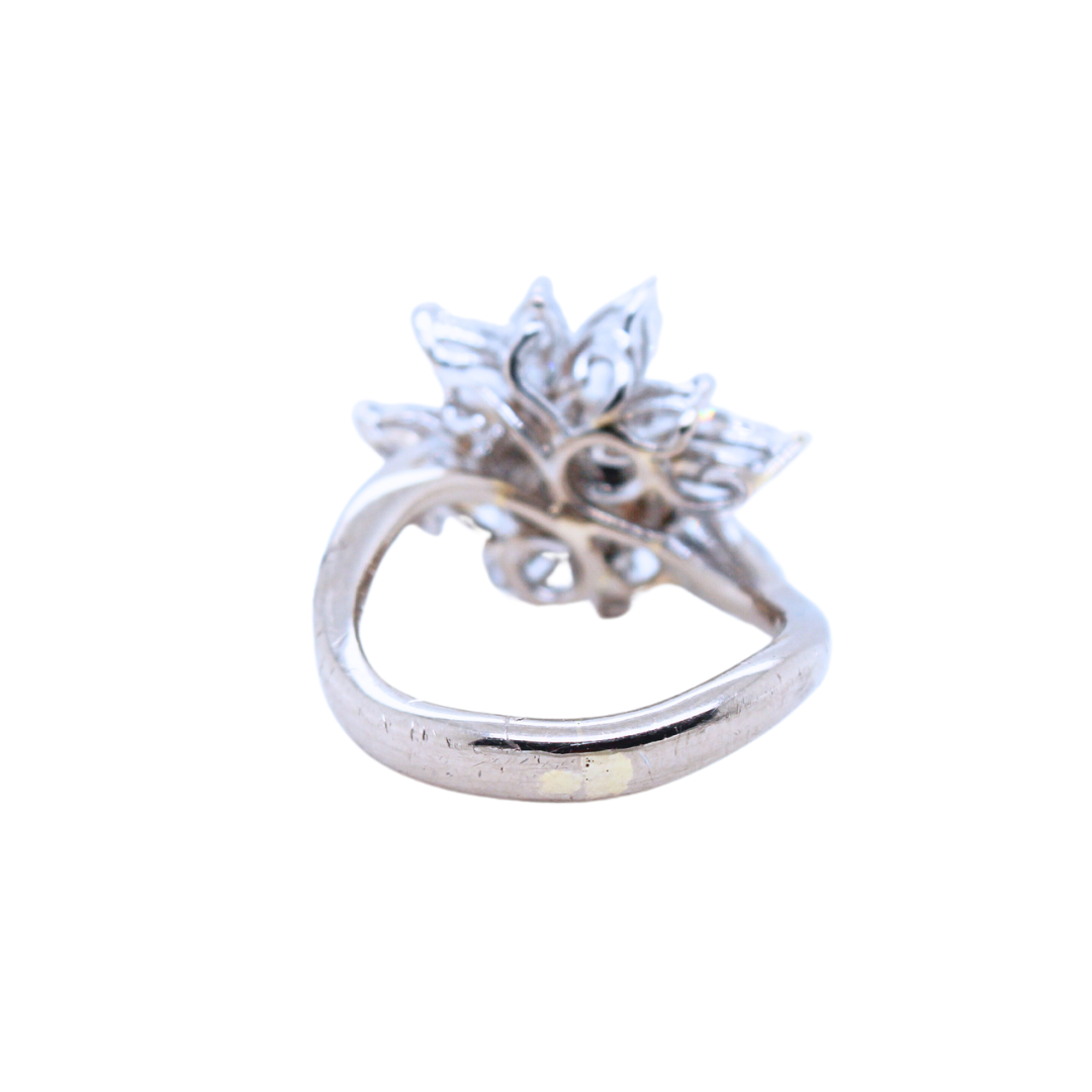 Gia Certified 18k White Gold Pink Diamond, Yellow Diamond and Marquise Diamond Cluster Ring Shape and Cutting Style: Marquise Brilliant