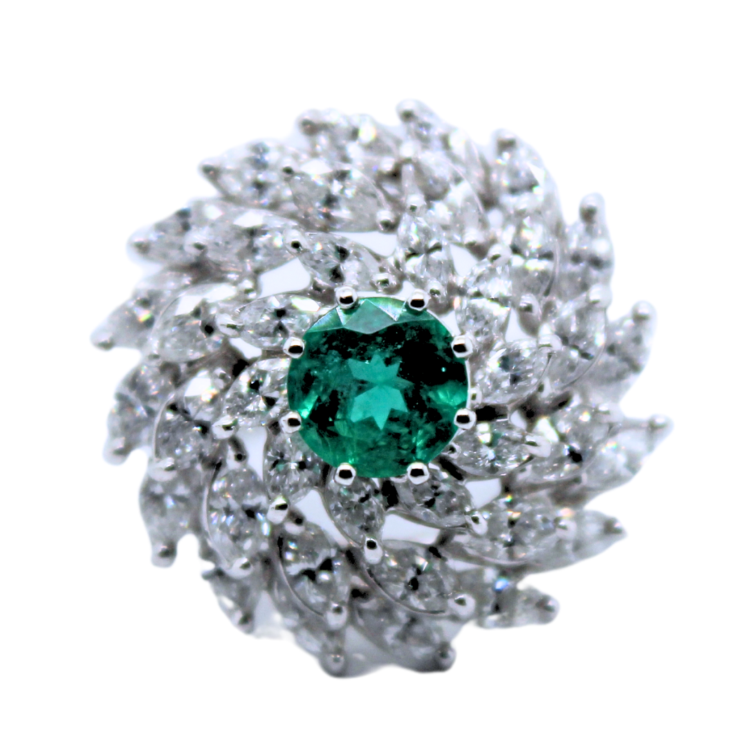 PLATINUM EMERALD AND DIAMOND DOME RING 3.52CTS