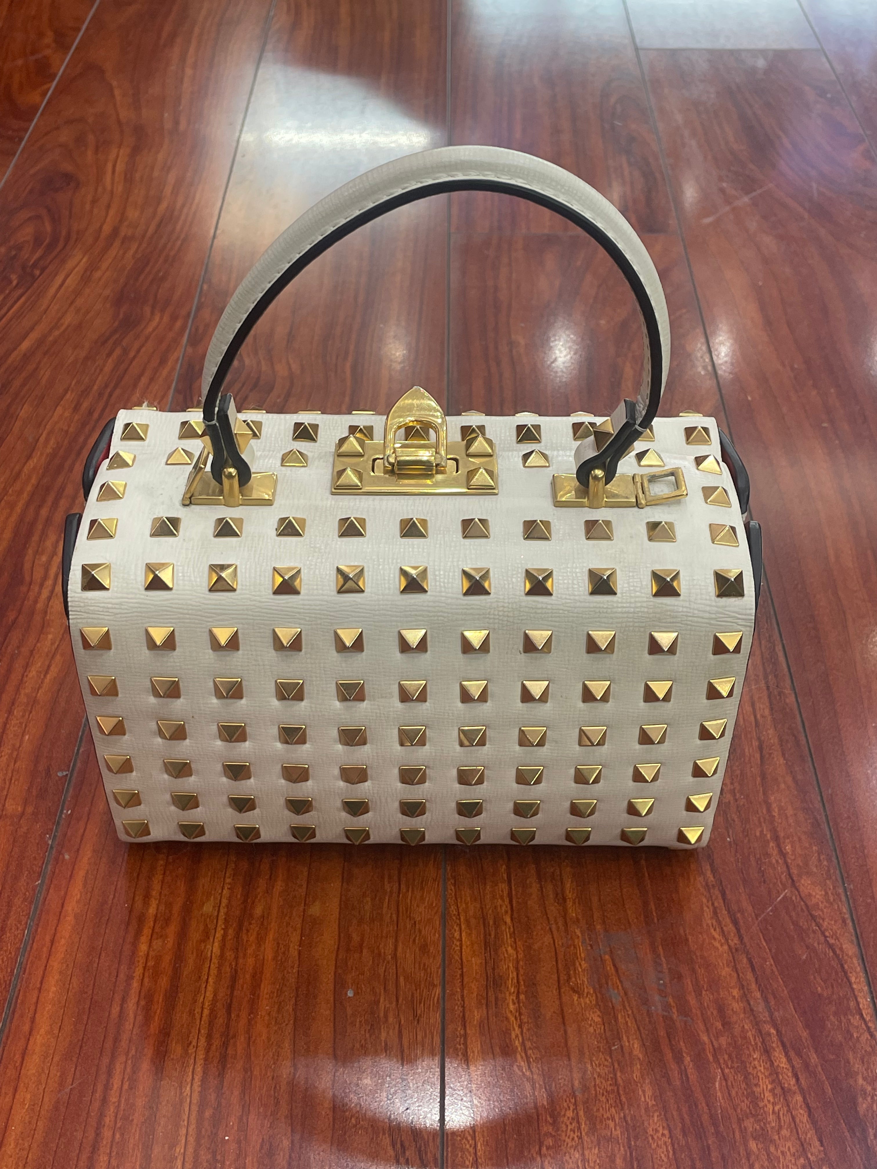 Valentino Off White Leather Rockstud Alcove Top Handle Bag With Strap