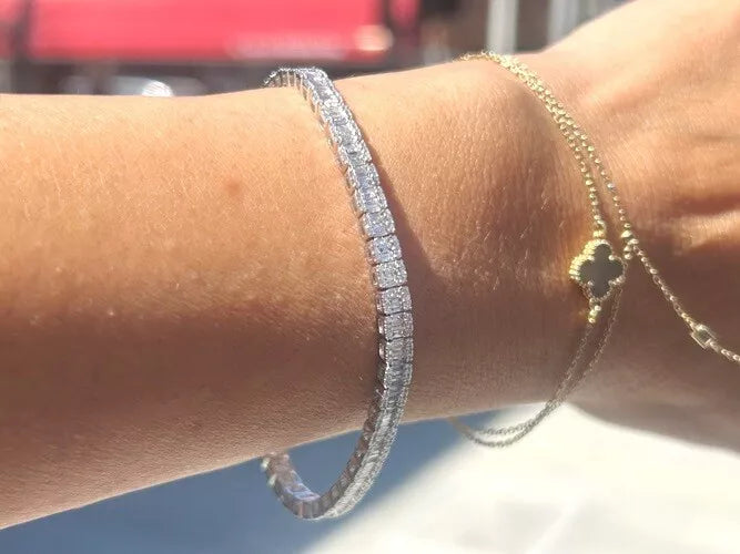 18K White Gold Baguette & Round Diamond Tennis Bracelet 2.81 Carats