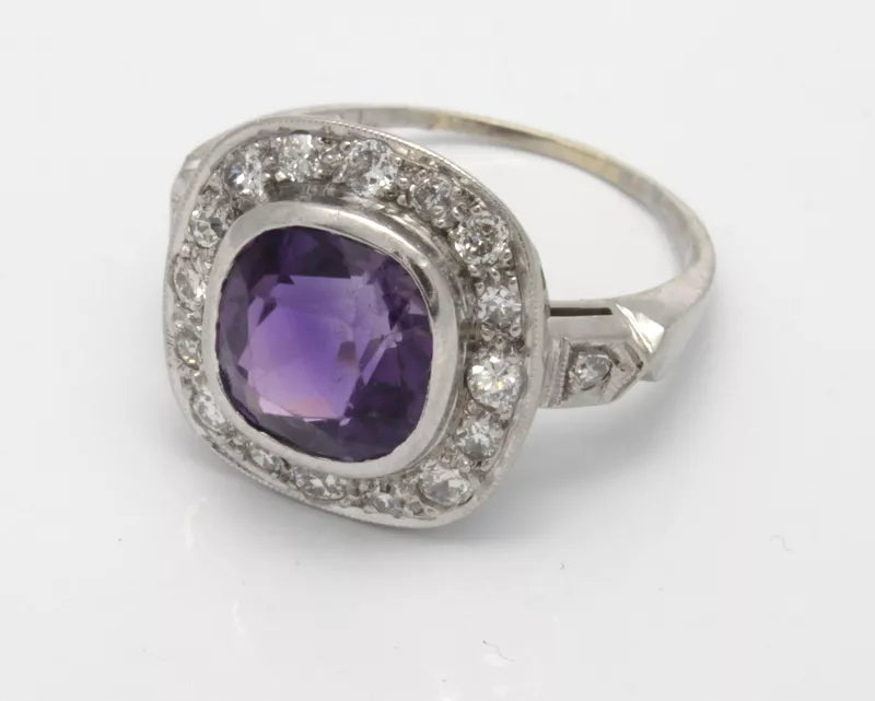 Antique 0.50 ctw Purple Amethyst Diamond Cocktail Ring Palladium Size 7 4.3 gram