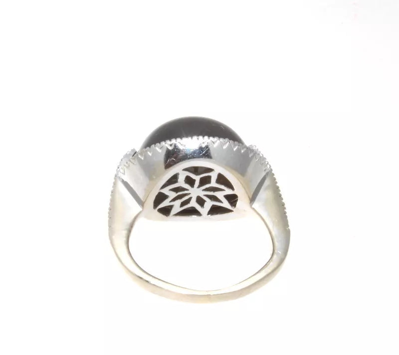 14k White Gold, Diamond & Grayish Black Cabochon Star Sapphire Ring 10.50 Tcw.