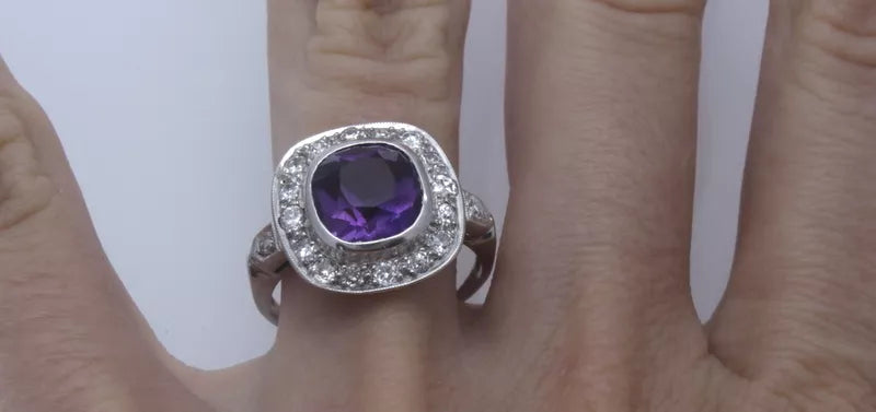 Antique 0.50 ctw Purple Amethyst Diamond Cocktail Ring Palladium Size 7 4.3 gram