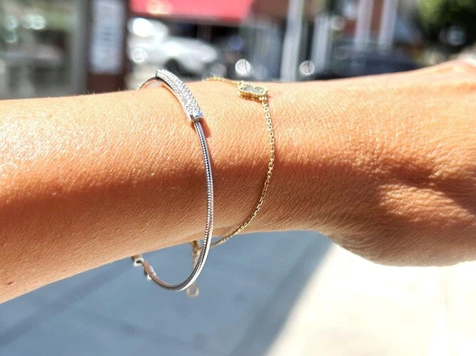 Pave' Diamond Bar 18K White Gold Flexible Bangle Bracelet 0.57 Carats