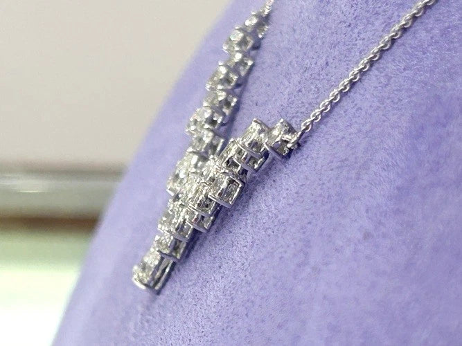 14K White Gold V-Shape Diamond Scatter Necklace 4.90 Carats