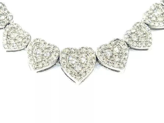 14K White Gold Diamond Heart Station Pendant Necklace 1.00 Carats