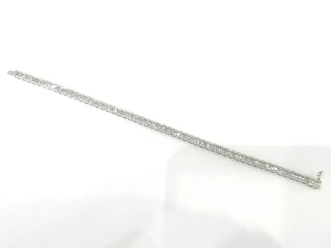 18K White Gold Baguette & Round Diamond Tennis Bracelet 2.81 Carats
