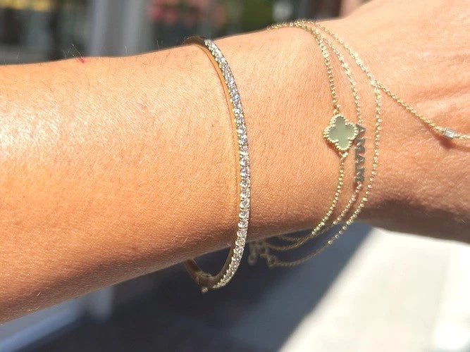 14K Yellow Gold Diamond Bangle Bracelet 1.25 Carats