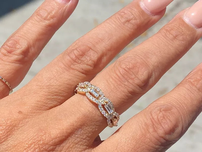 Diamond 18k Yellow Gold Chain Link Ring 0.98 Carats