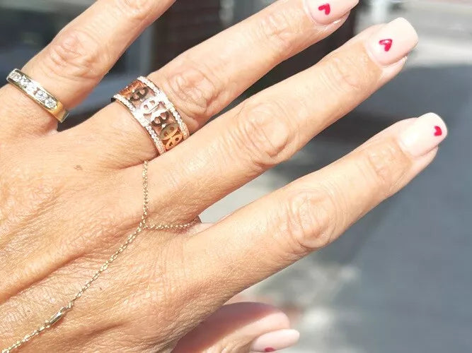 Hermes' 18K Rose Gold Chaine D' Ancre Divine Ring W/Box 0.43 Carats