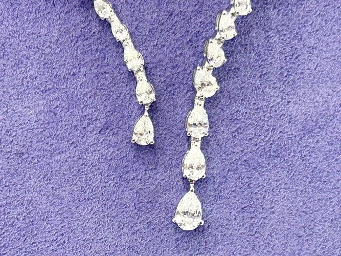 18K White Gold Diamond Collar hinged Choker Necklace 5.87 Carats n c