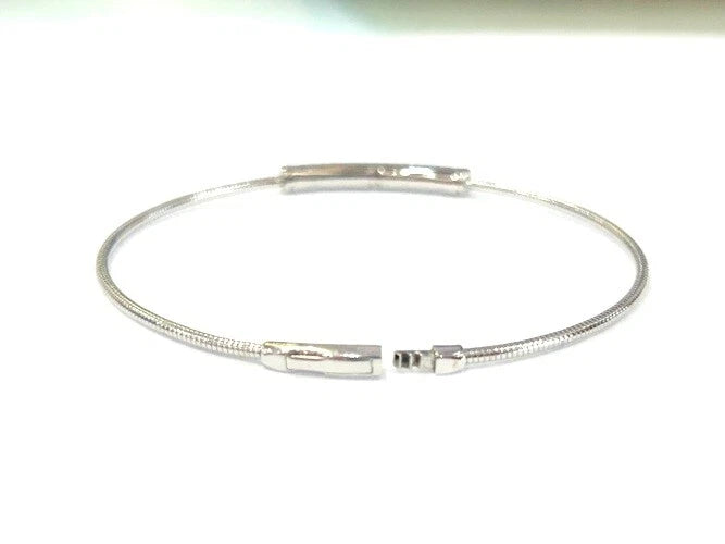 18KWG Pave' Diamond Flexible Bracelet 0.57Cts