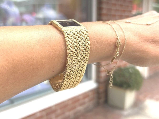 18K Yellow Gold Piaget Classic 9352 D2 Onyx Dial Gold Watch