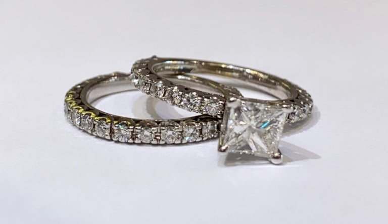 18KWG Princess Cut Diamond Wedding Set