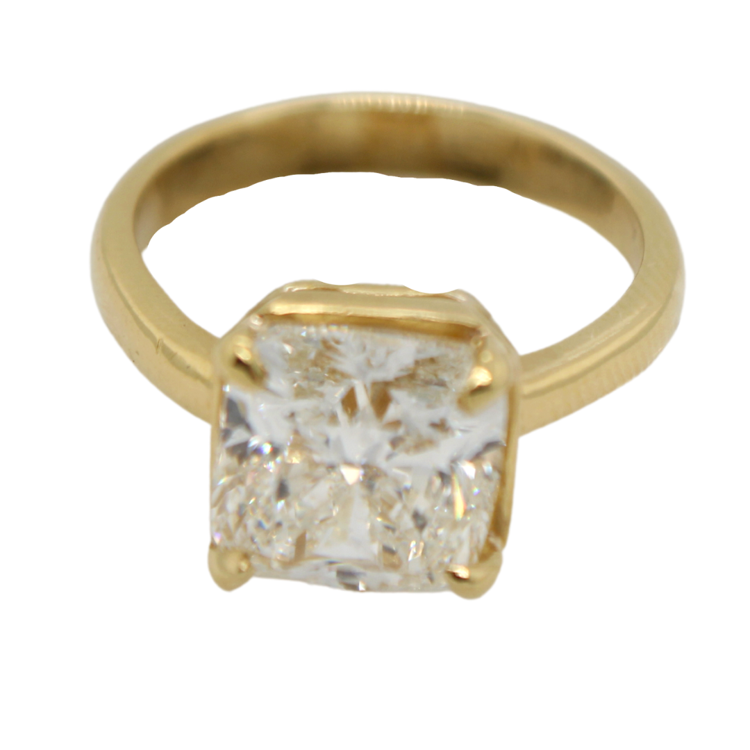 Cushion Cut 4.01cts with GIA 14k Yellow Gold Ring