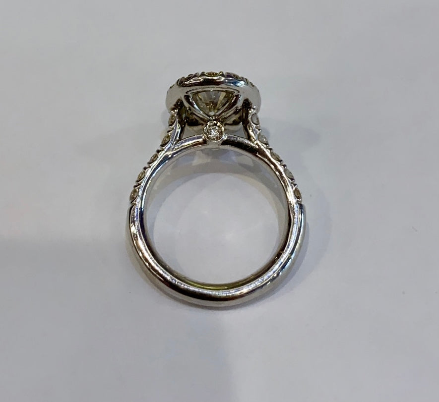 18K WHITE GOLD, OVAL CUT DIAMOND WITH HALO ENGAGEMENT RING