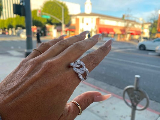 18K WHITE GOLD CUBAN LINK RING