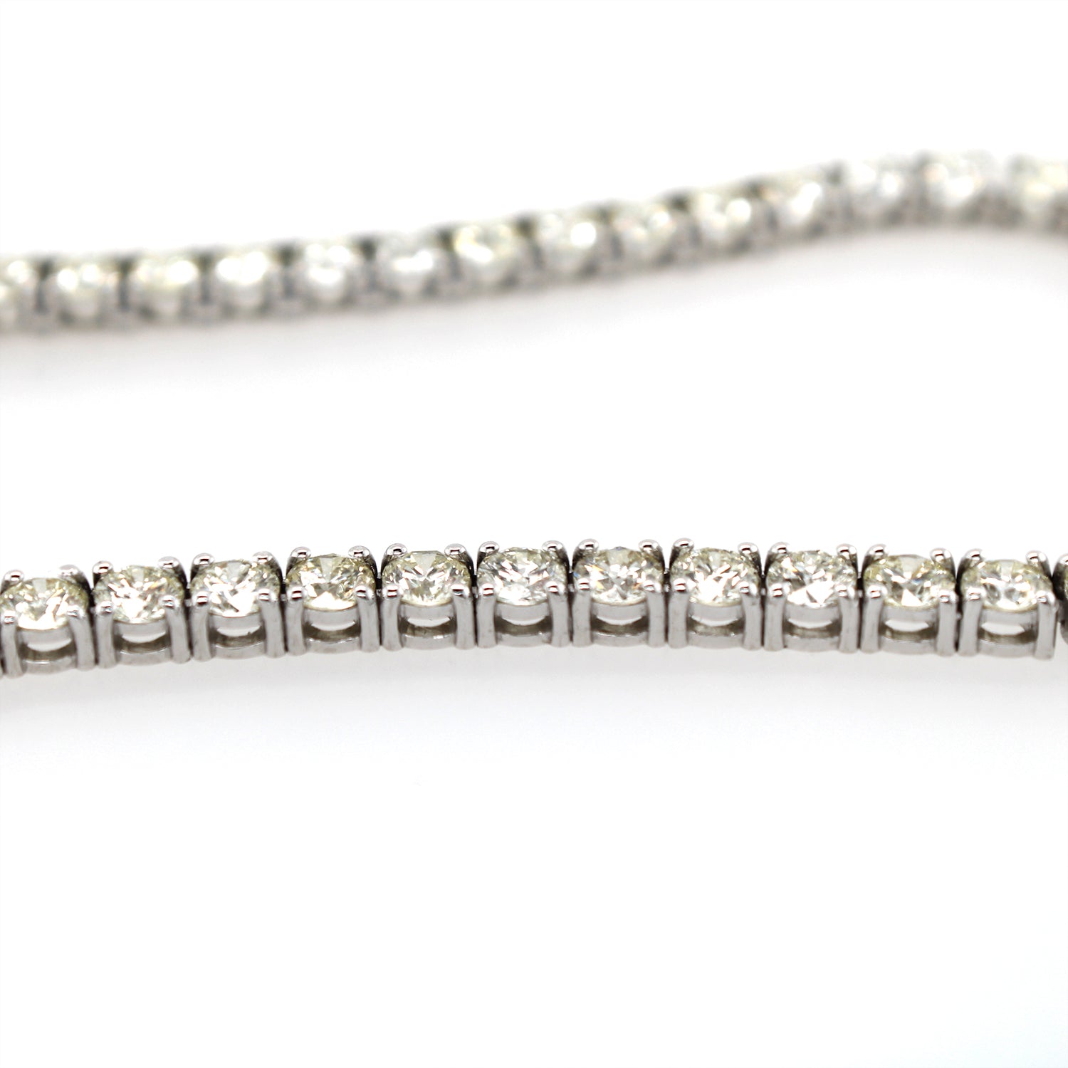 14k White Gold Diamond Tennis Necklace 20.17CTW