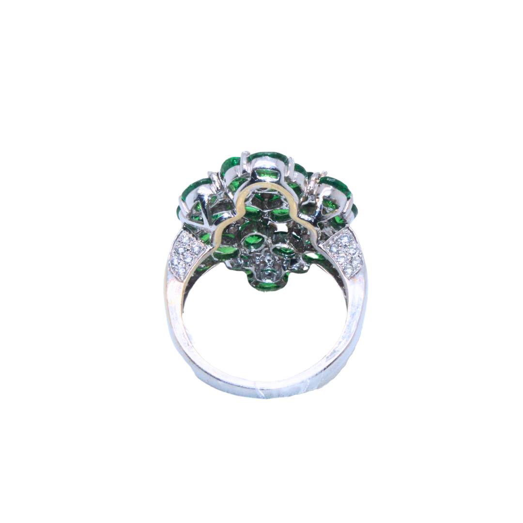 18K White Gold Tsavorite Ring