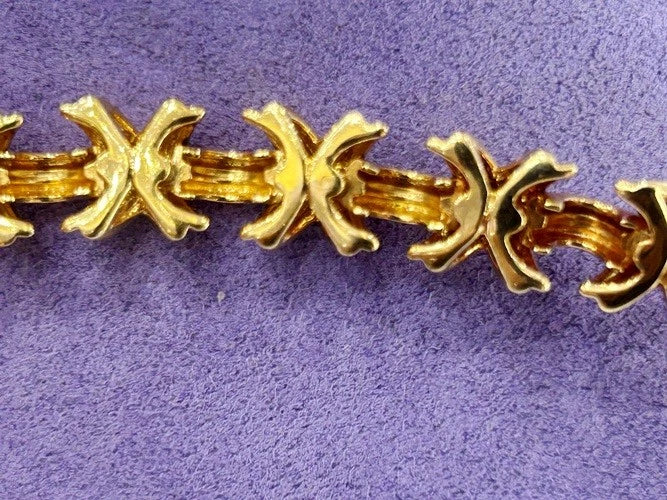 Tiffany & Company 18K Yellow Gold Signature X Necklace 93.96 Grams