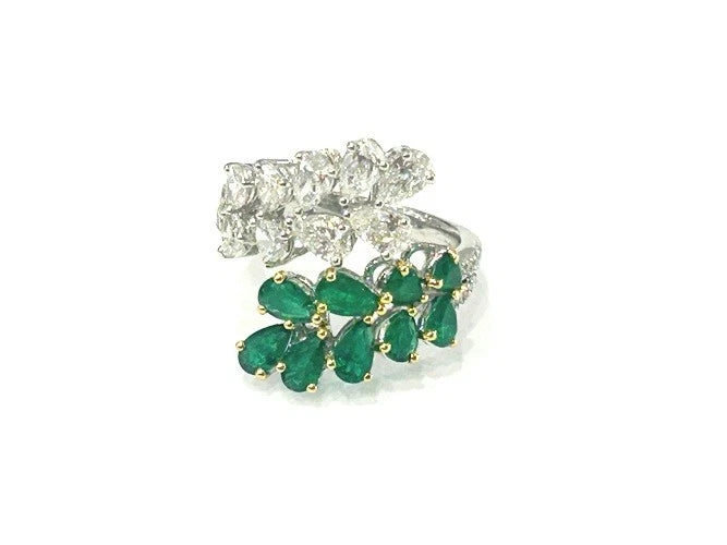 18K White Gold Natural Emerald & Diamond Leaf Wrap Ring 3.15 Carat Total Weight
