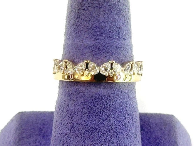 18K Yellow Gold Pear & Round Diamond Gold Wide Band Ring 0.54 Carat Total Weight