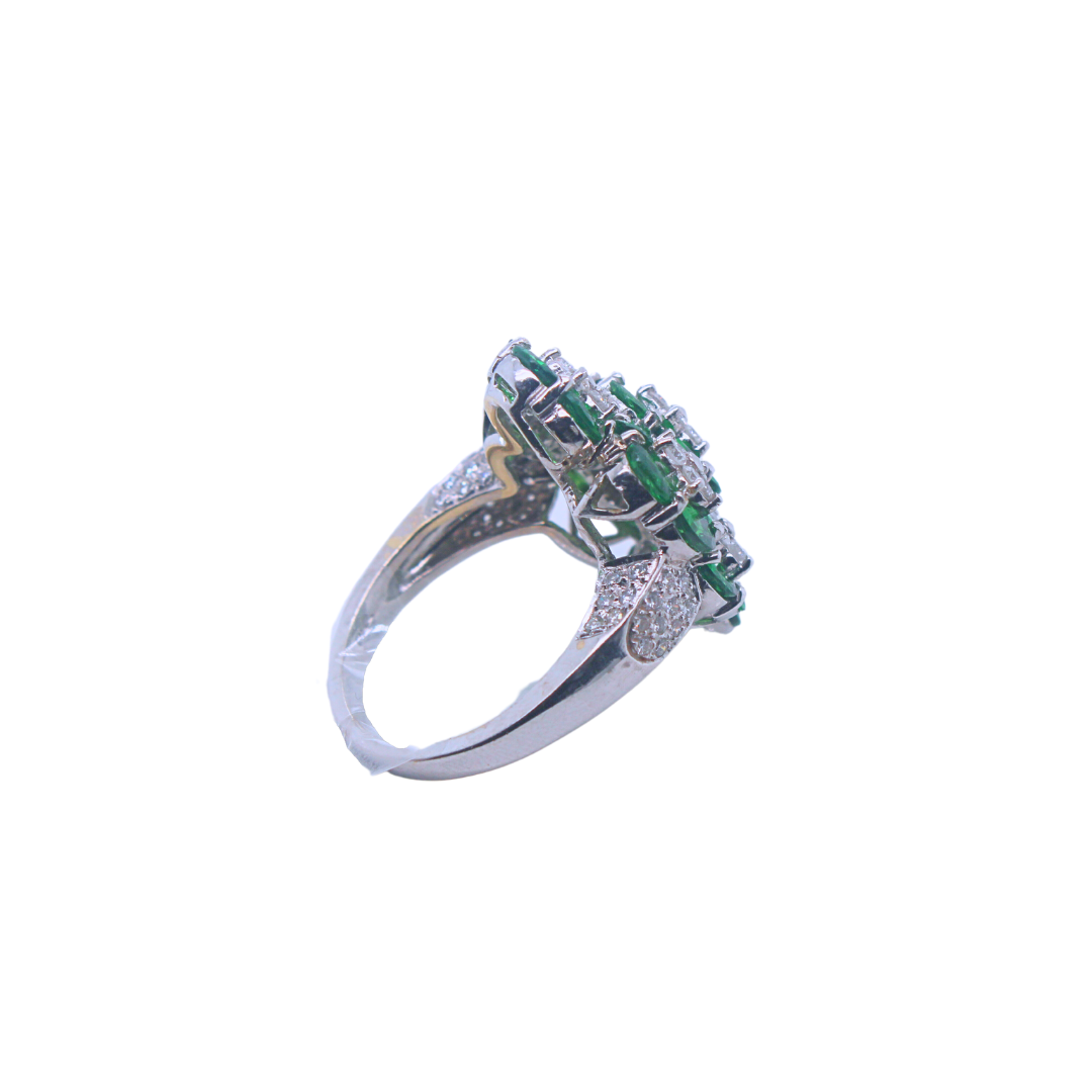 18K White Gold Tsavorite Ring