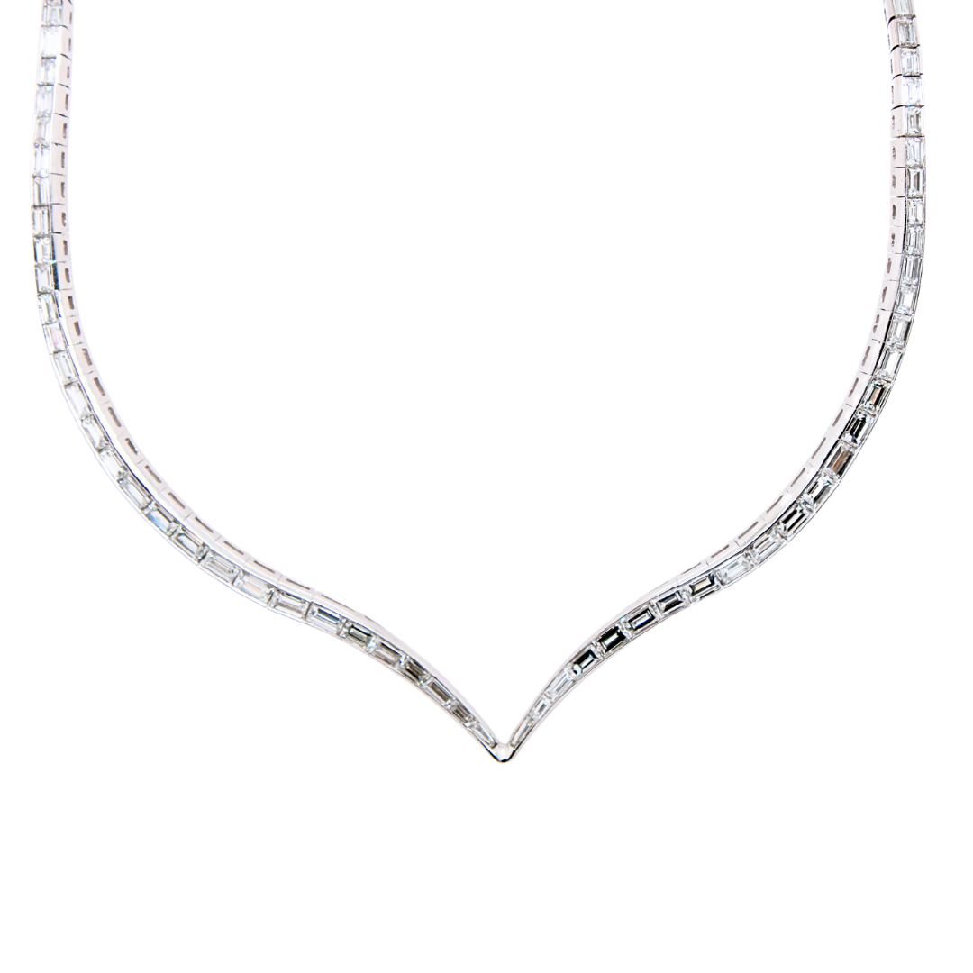 Vintage 18k White Gold V Curved Diamond Choker Necklace 13.50Cts