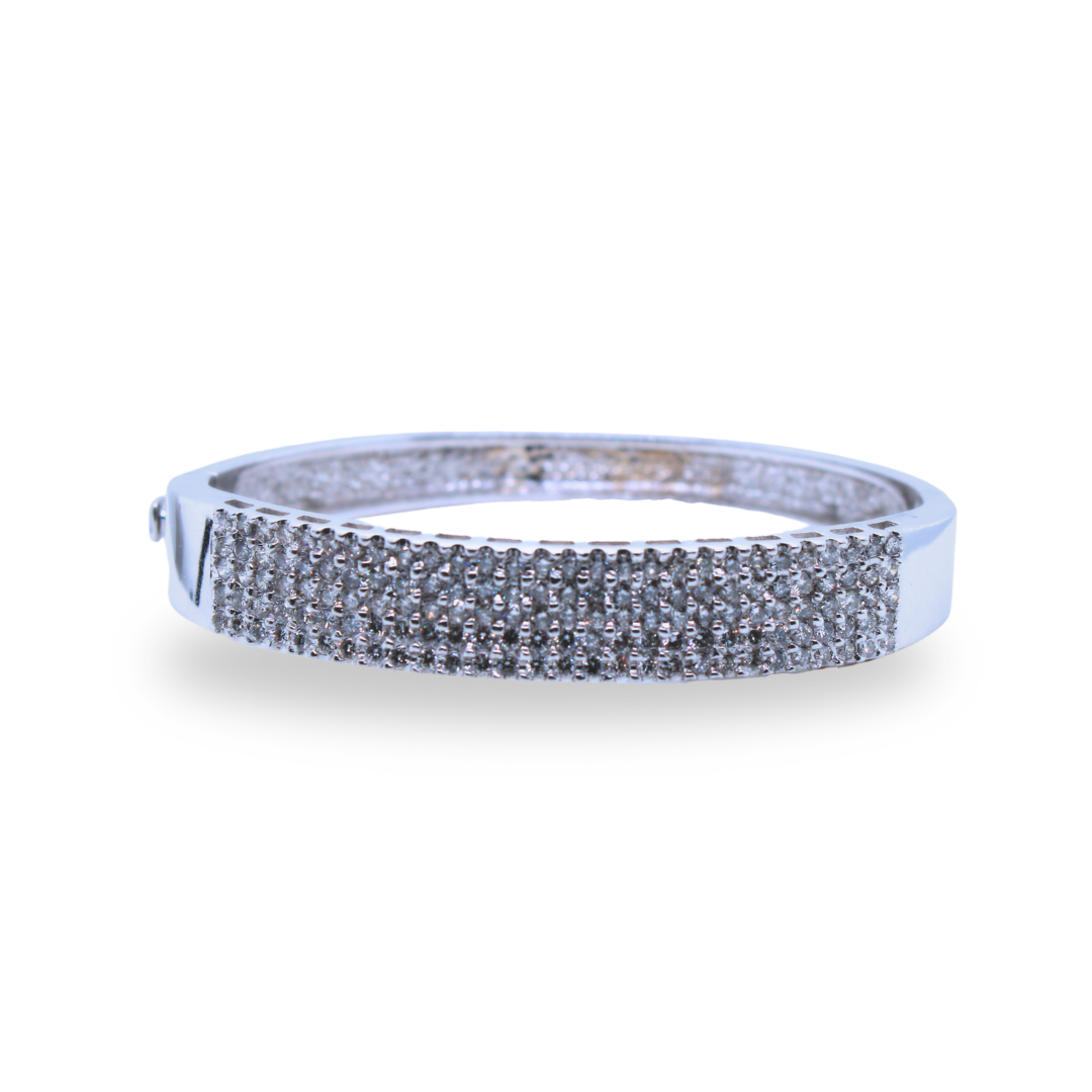 14k White Gold Diamond Bangle