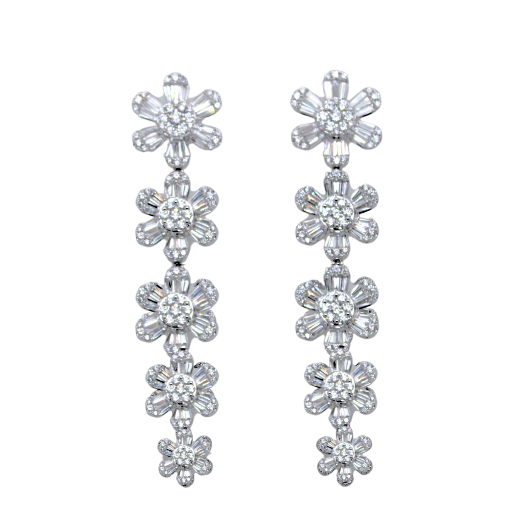 18KWG Diamond Flower Dangle Earrings 5.03Cts