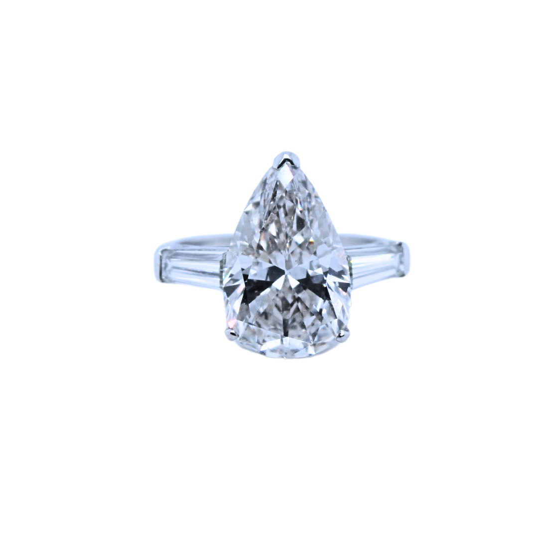 Pear Diamond Ring