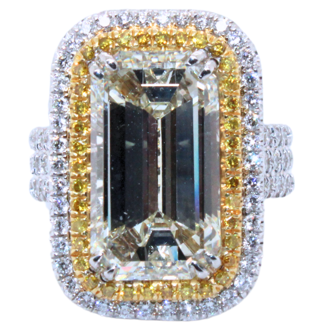 18k White Yellow Gold Emerald Cut Diamond Ring 10.02Cts w/ EGL