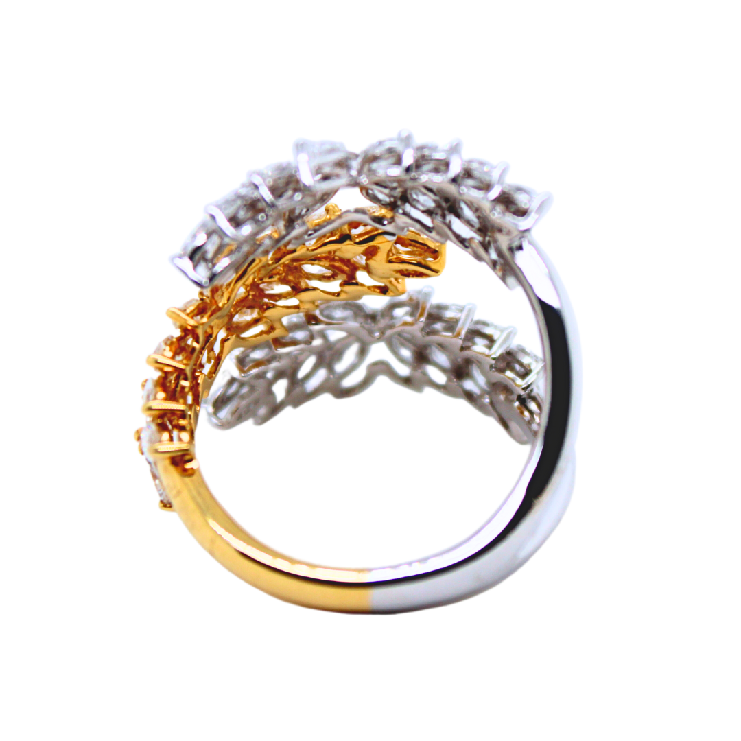 18k White Yellow Gold Leaves Fashion Ring