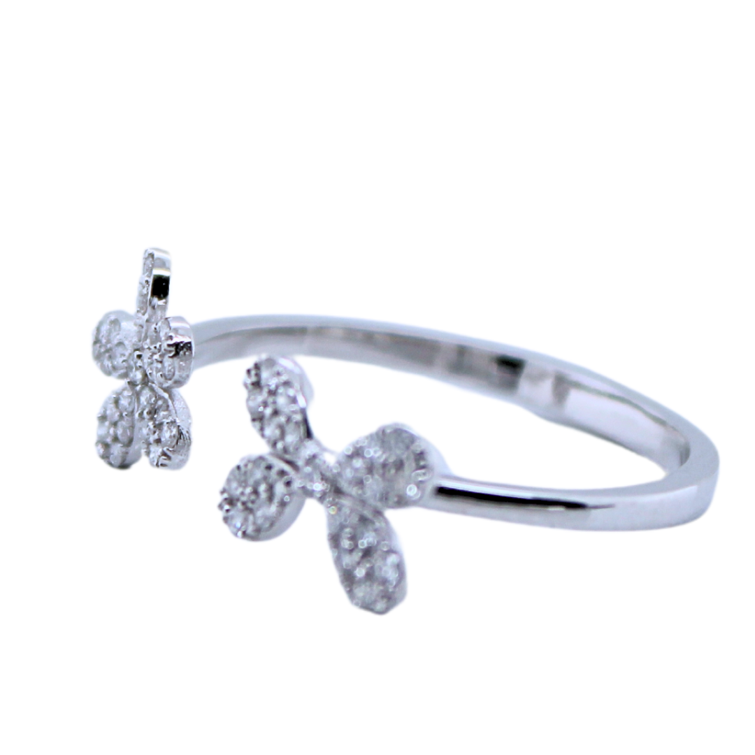 14k White Gold Double Flower Fashion Diamond Ring